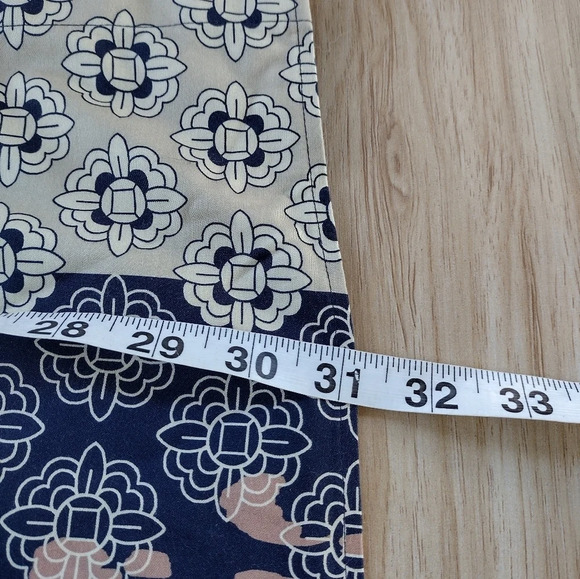 NWT CHICO'S Classic Navy Mix Print Mandarin Collar No Iron Tunic  Size 3/L - Picture 4 of 9